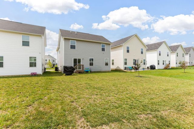 8521 Erie Loop, Canal Winchester, OH 43110