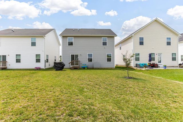 8521 Erie Loop, Canal Winchester, OH 43110