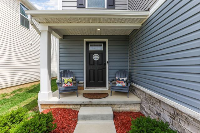 8521 Erie Loop, Canal Winchester, OH 43110