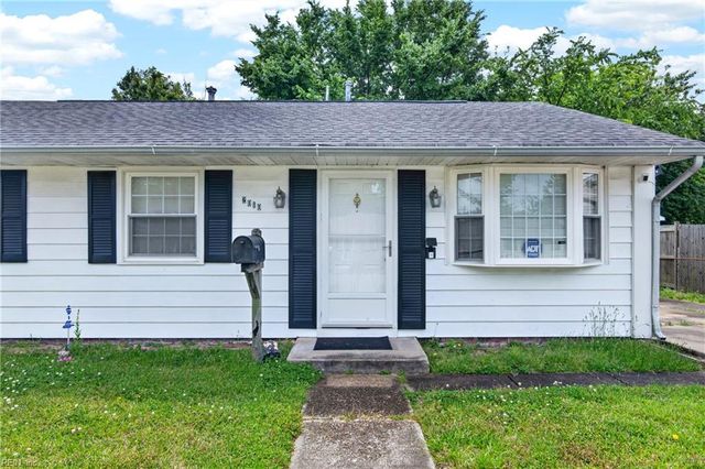 2010 Somerville DR, Hampton, VA 23663
