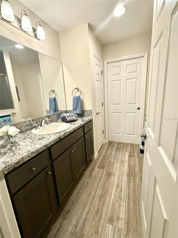 1751 W SCHWARTZ BOULEVARD, Lady Lake, FL 32159