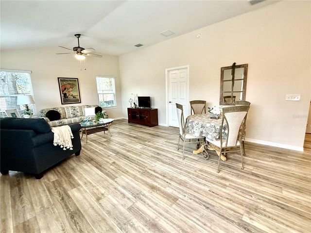 1751 W SCHWARTZ BOULEVARD, Lady Lake, FL 32159