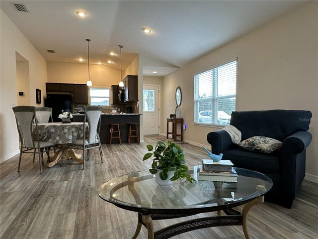 1751 W SCHWARTZ BOULEVARD, Lady Lake, FL 32159