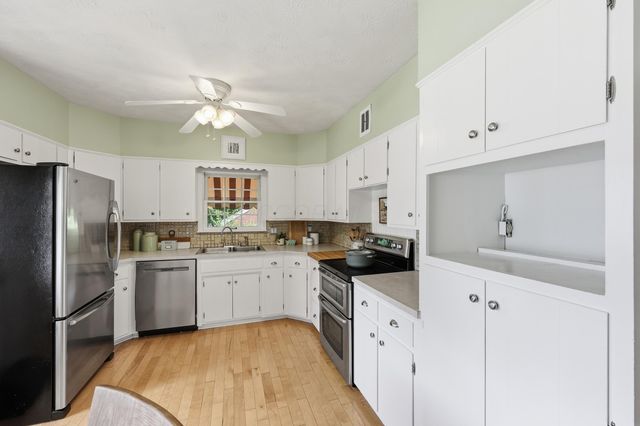23 Blenheim Road, Columbus, OH 43214