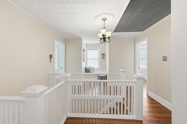 23 Blenheim Road, Columbus, OH 43214