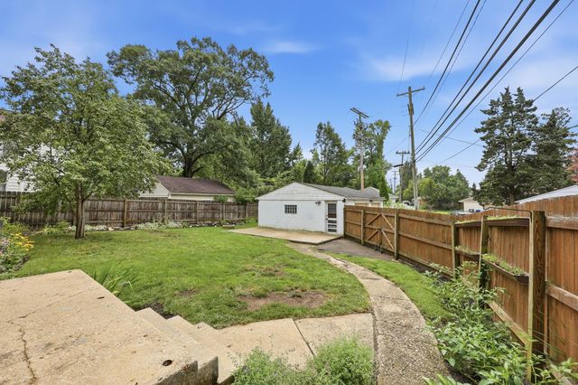23 Blenheim Road, Columbus, OH 43214