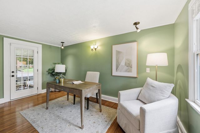 23 Blenheim Road, Columbus, OH 43214