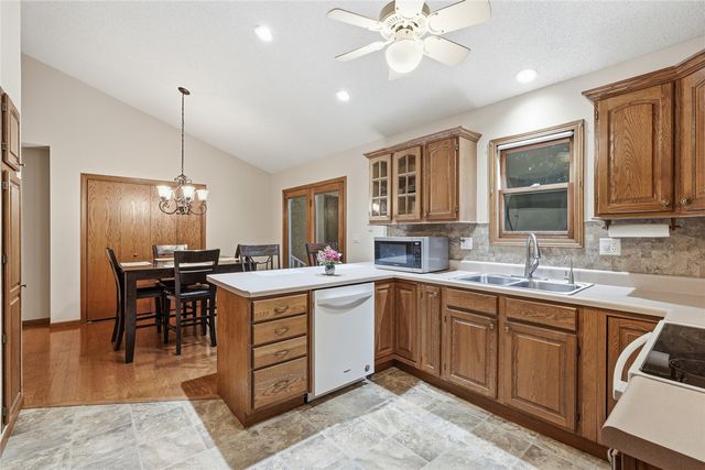 349 Aaron Court SW, Swisher, IA 52338
