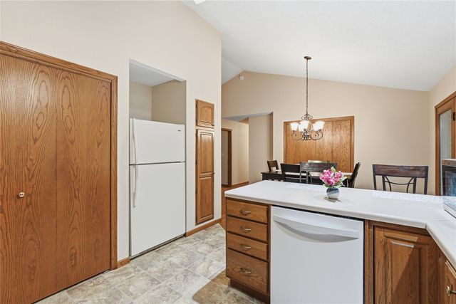 349 Aaron Court SW, Swisher, IA 52338