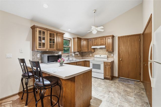 349 Aaron Court SW, Swisher, IA 52338
