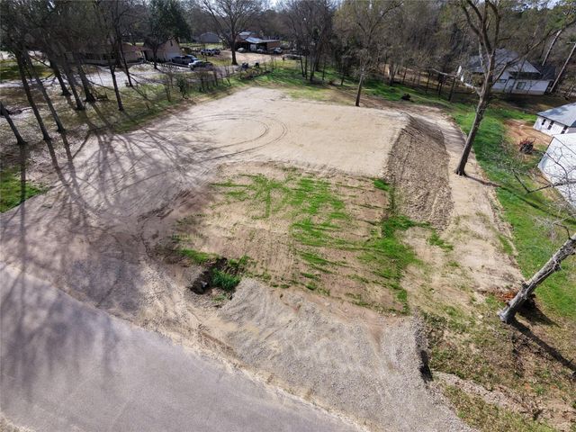 13391 Country Oak Drive, Willis, TX 77318