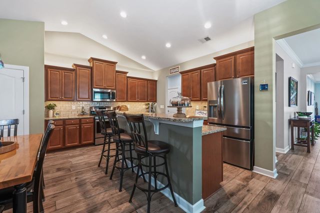 1977 Oxford St., Myrtle Beach, SC 29577