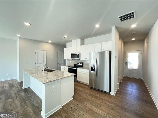 5333 Melbourne Lane, Flowery Branch, GA 30542