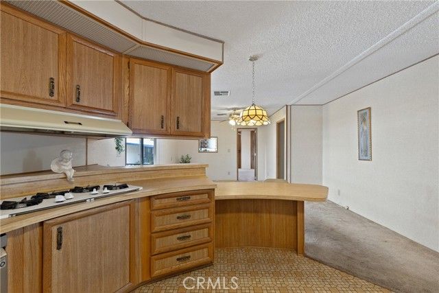 1300 W Menlo Avenue 215, Hemet, CA 92543