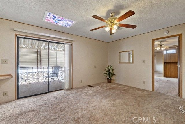 1300 W Menlo Avenue 215, Hemet, CA 92543