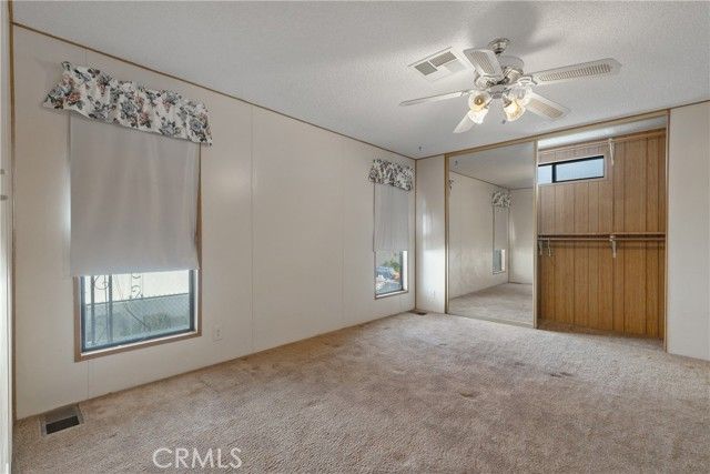 1300 W Menlo Avenue 215, Hemet, CA 92543