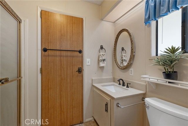 1300 W Menlo Avenue 215, Hemet, CA 92543