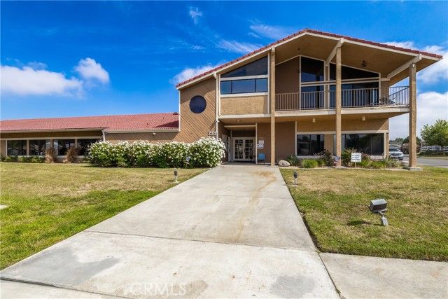 1300 W Menlo Avenue 215, Hemet, CA 92543