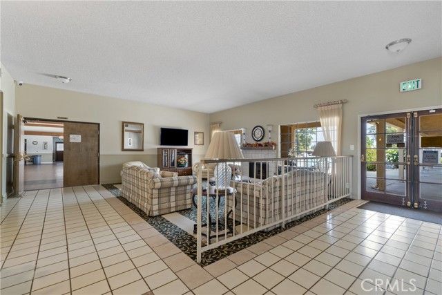 1300 W Menlo Avenue 215, Hemet, CA 92543