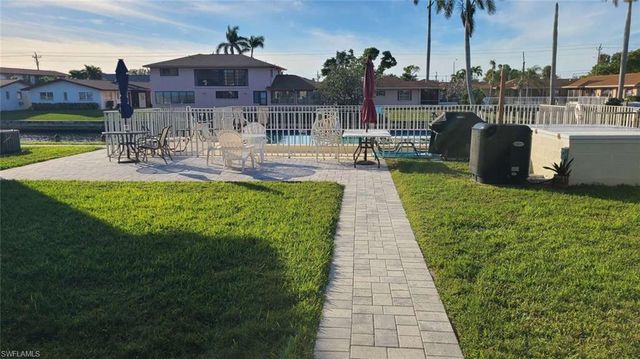 1220 SE 46th ST # 107, Cape Coral, FL 33904