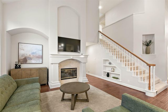 35 Larks Aire Place, The Woodlands, TX 77381