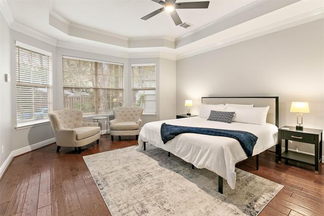35 Larks Aire Place, The Woodlands, TX 77381
