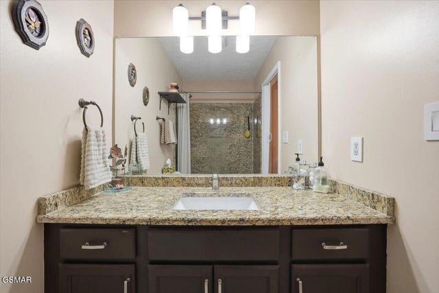 1523 Mayberry Lane, Sevierville, TN 37862