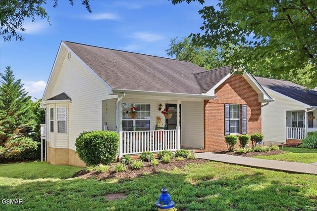 1523 Mayberry Lane, Sevierville, TN 37862