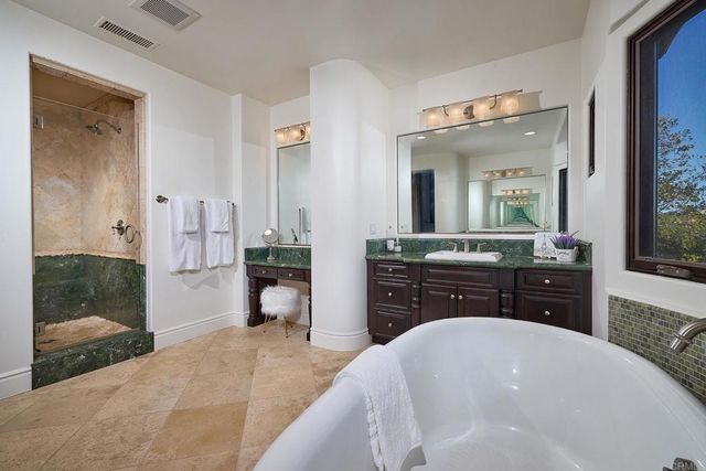 4216 Bridlewood Road, Fallbrook, CA 92028