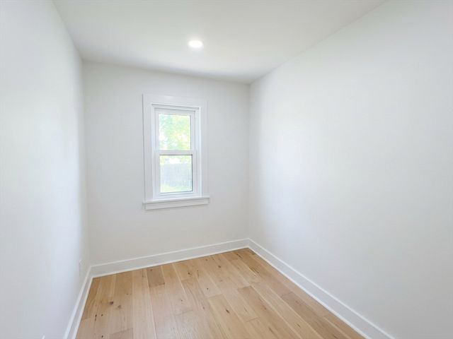 22 Hanson Ave, Walpole, MA 02081