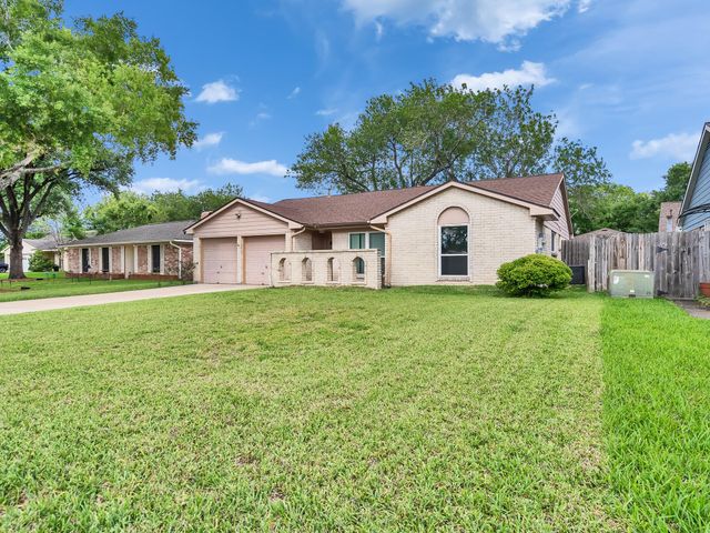 11814 Monticeto Lane, Meadows Place, TX 77477