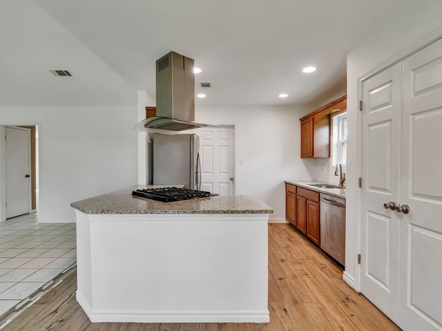 11814 Monticeto Lane, Meadows Place, TX 77477