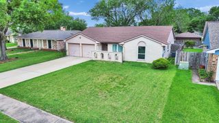 11814 Monticeto Lane, Meadows Place, TX 77477