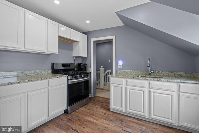 73 W CHESTNUT AVE, Vineland, NJ 08360