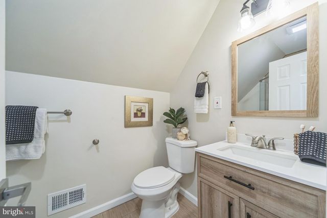 1031 FIRST AVE, Croydon, PA 19021