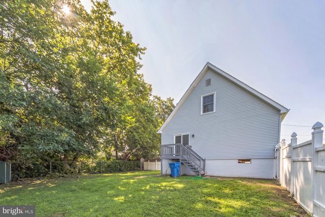 1031 FIRST AVE, Croydon, PA 19021