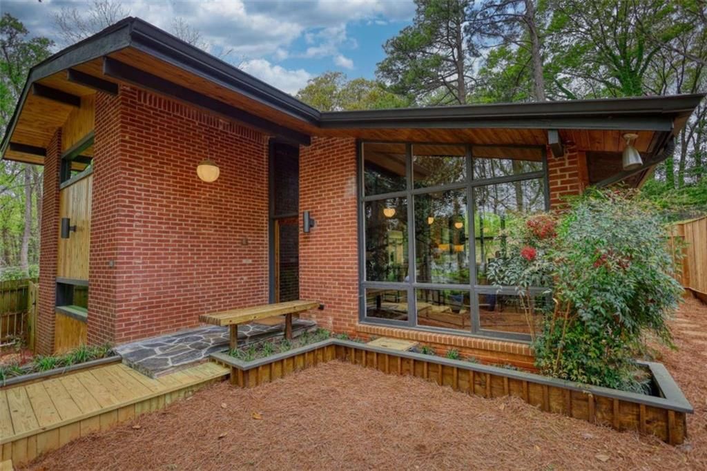 151 Rockmart Dr SW, Atlanta, GA 30314