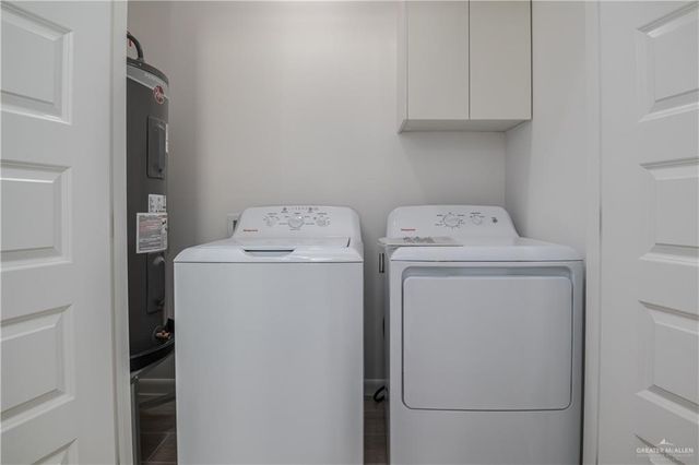 2709 W Brookside Bend Street 4, Edinburg, TX 78539