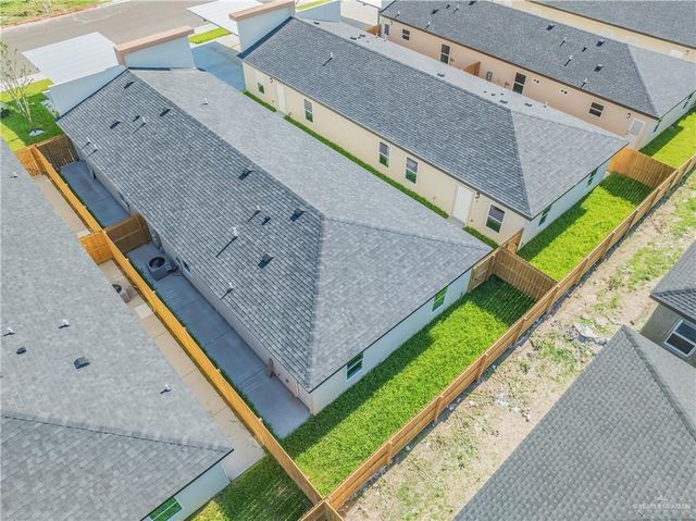 2709 W Brookside Bend Street 4, Edinburg, TX 78539