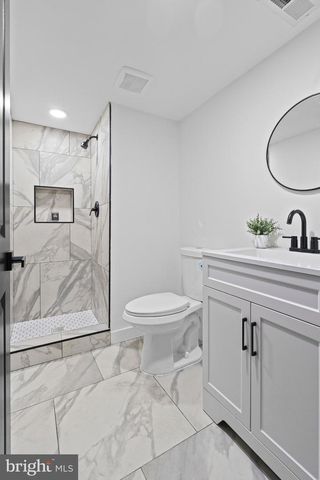 1802 E LAFAYETTE AVE, Baltimore, MD 21213