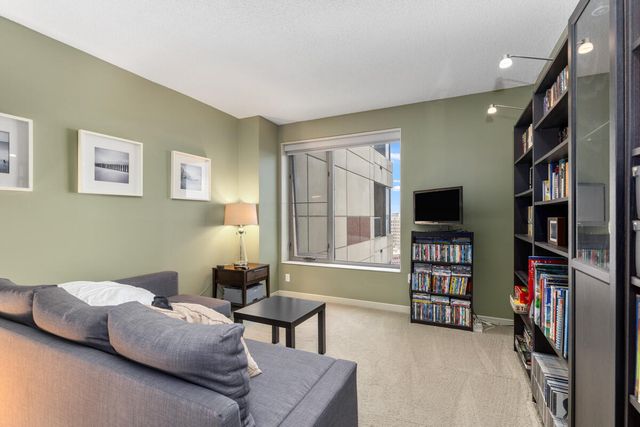 103 Campau Circle 1911, Grand Rapids, MI 49503