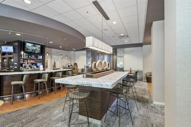 103 Campau Circle 1911, Grand Rapids, MI 49503