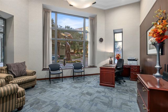 103 Campau Circle 1911, Grand Rapids, MI 49503