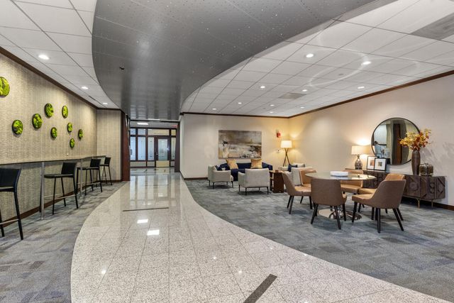 103 Campau Circle 1911, Grand Rapids, MI 49503