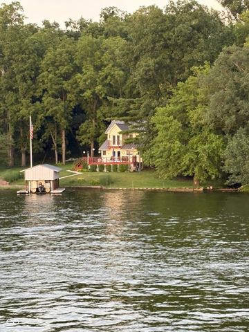 7740 N Sandy Beach Drive, Monticello, IN 47960