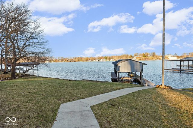 7740 N Sandy Beach Drive, Monticello, IN 47960