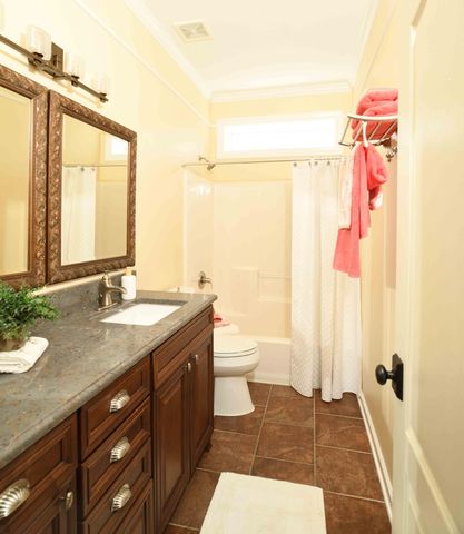 2605 Coral Vine Court, Mount Pleasant, SC 29464