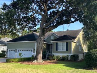 2605 Coral Vine Court, Mount Pleasant, SC 29464