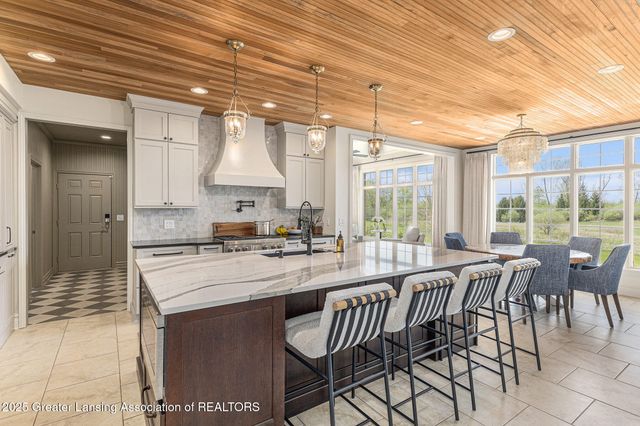 13600 Forest Hill Road, Grand Ledge, MI 48837