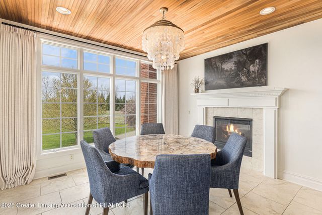 13600 Forest Hill Road, Grand Ledge, MI 48837